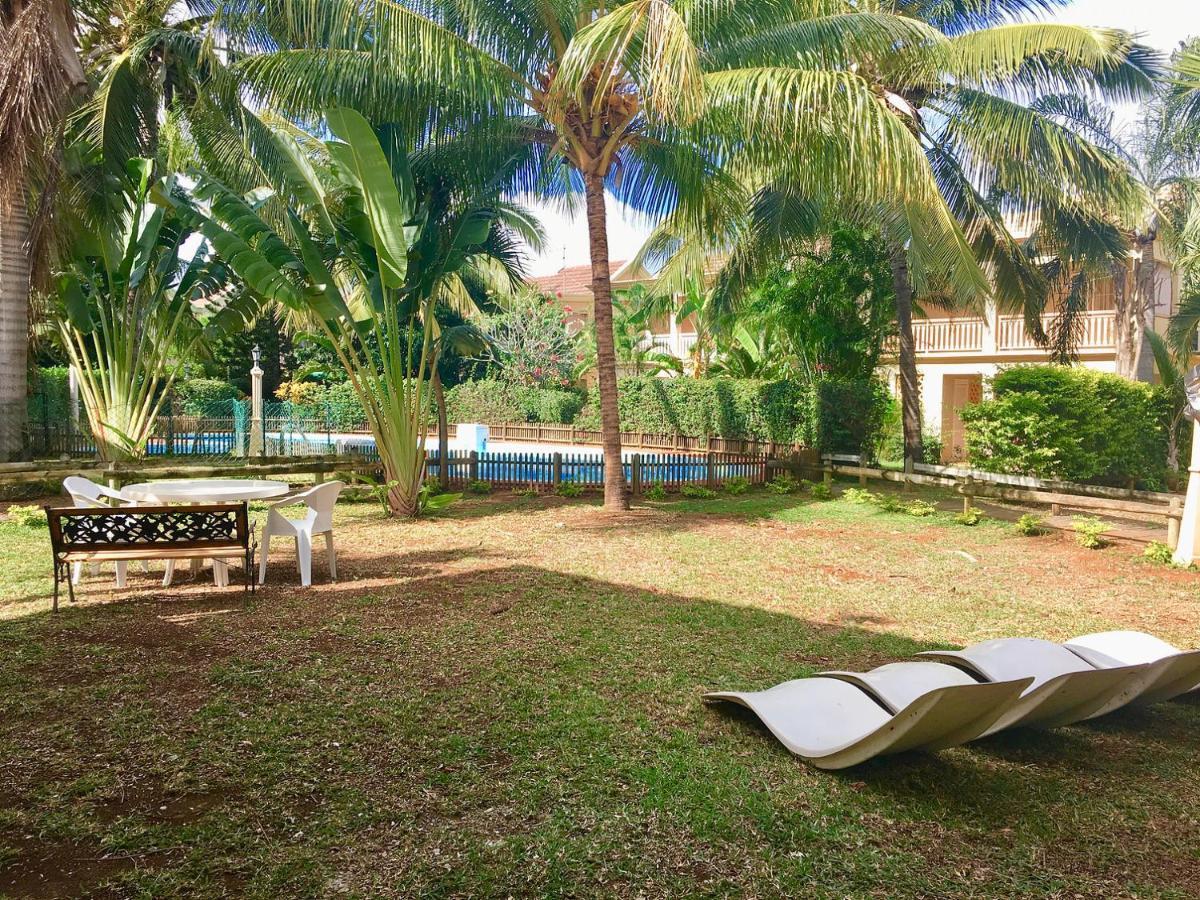 Beachfront Villa In A Beautiful And Secured Complex Flic en Flac Exterior photo