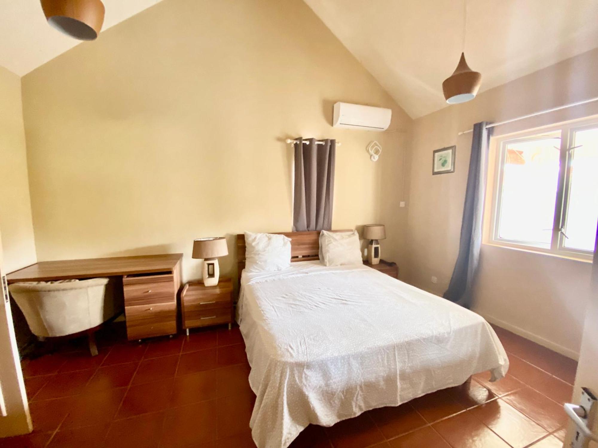 Beachfront Villa In A Beautiful And Secured Complex Flic en Flac Room photo