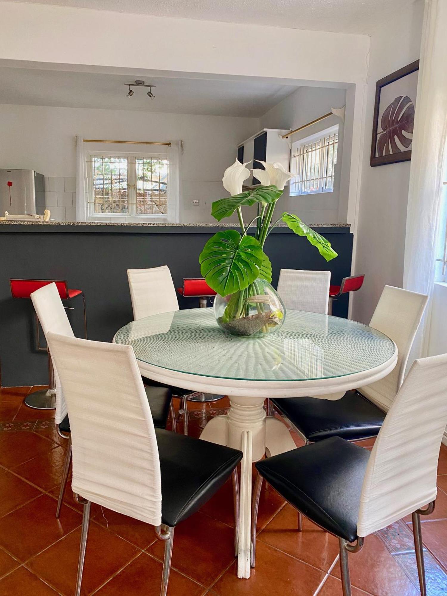 Beachfront Villa In A Beautiful And Secured Complex Flic en Flac Room photo