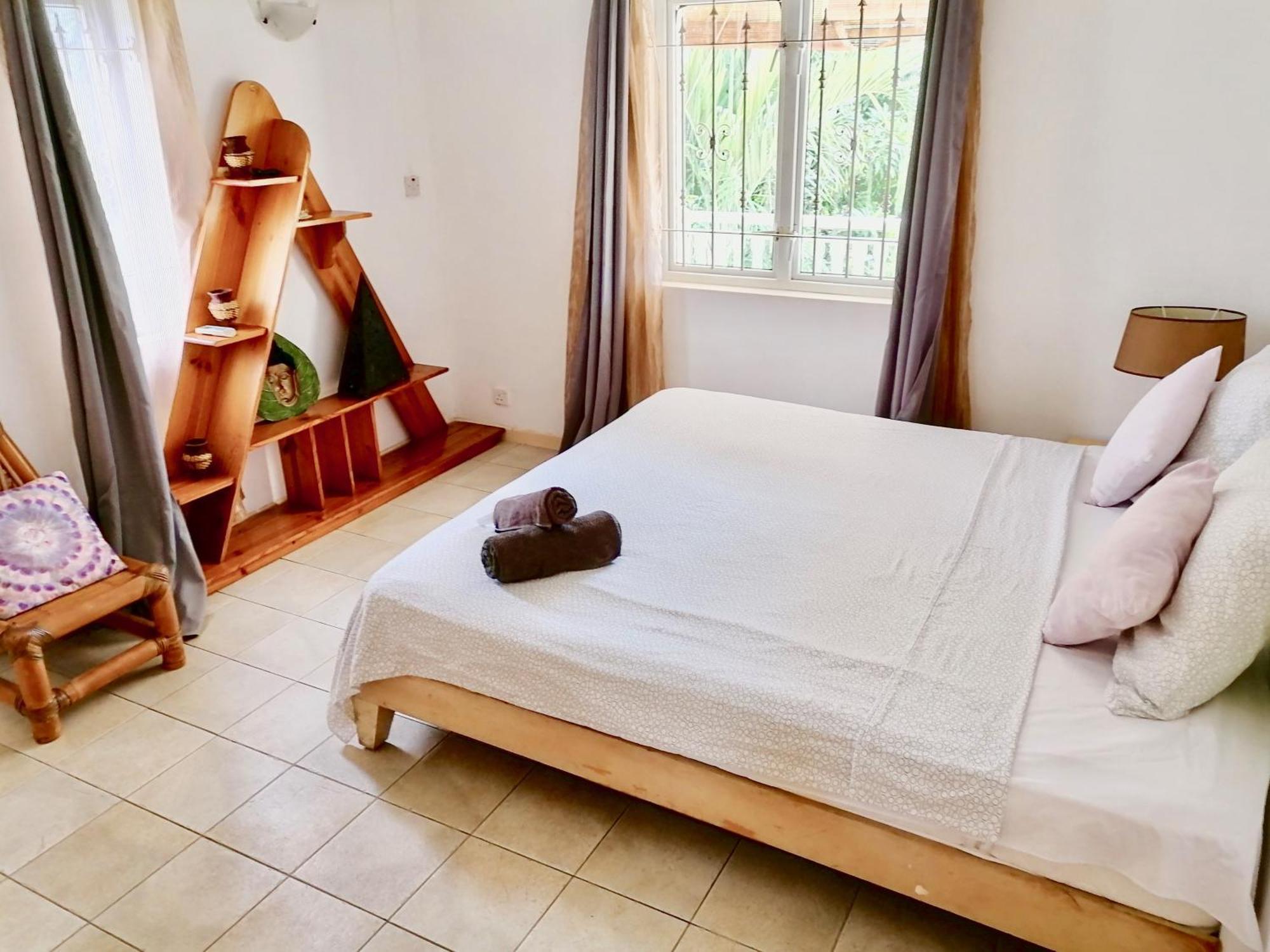 Beachfront Villa In A Beautiful And Secured Complex Flic en Flac Room photo